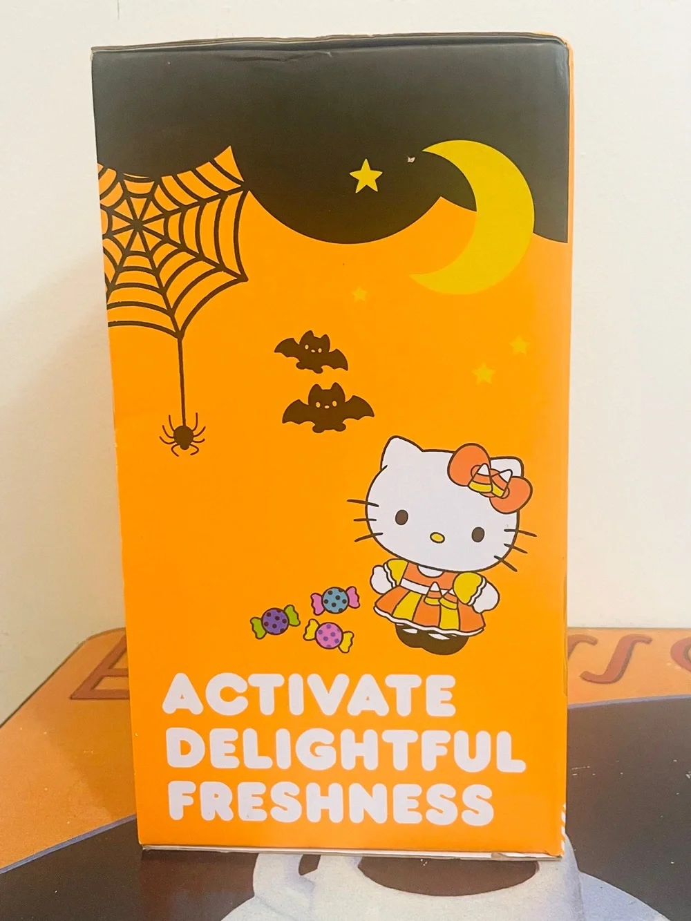 Hello Kitty Halloween Ceramic Pumpkin Reed Diffuser Cinnamon Oil Scent NIB